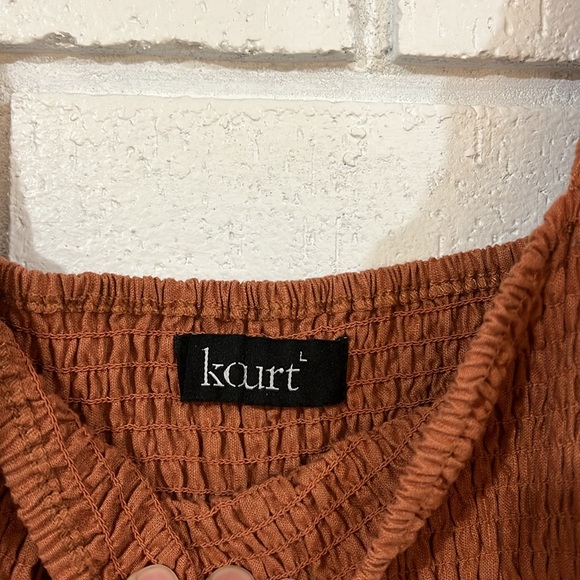 Kourt Flax Blend Baby Doll Pleated Balloon Sleeve Top Burnt Orange - Picture 4 of 7